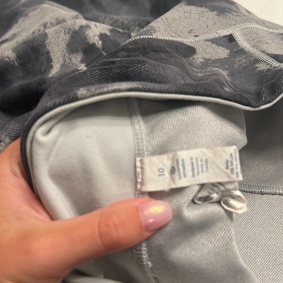 7. Lululemon Wunder Under MidRise Pant Floral Platoon Silver Spoon Ambient Grey - Picture 6 of 7